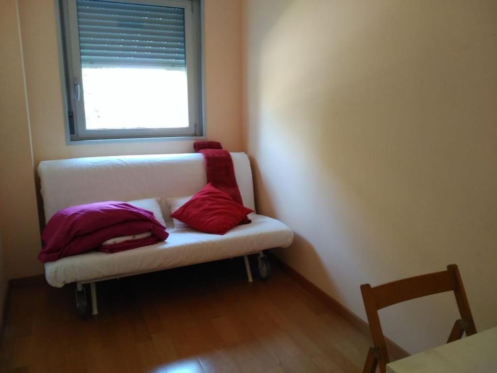 Luxury Flat, 3 Bedrooms, 2 Bathrooms And Swimming Pool Next To The Beach!! 圣阿德里安-德贝索斯 外观 照片