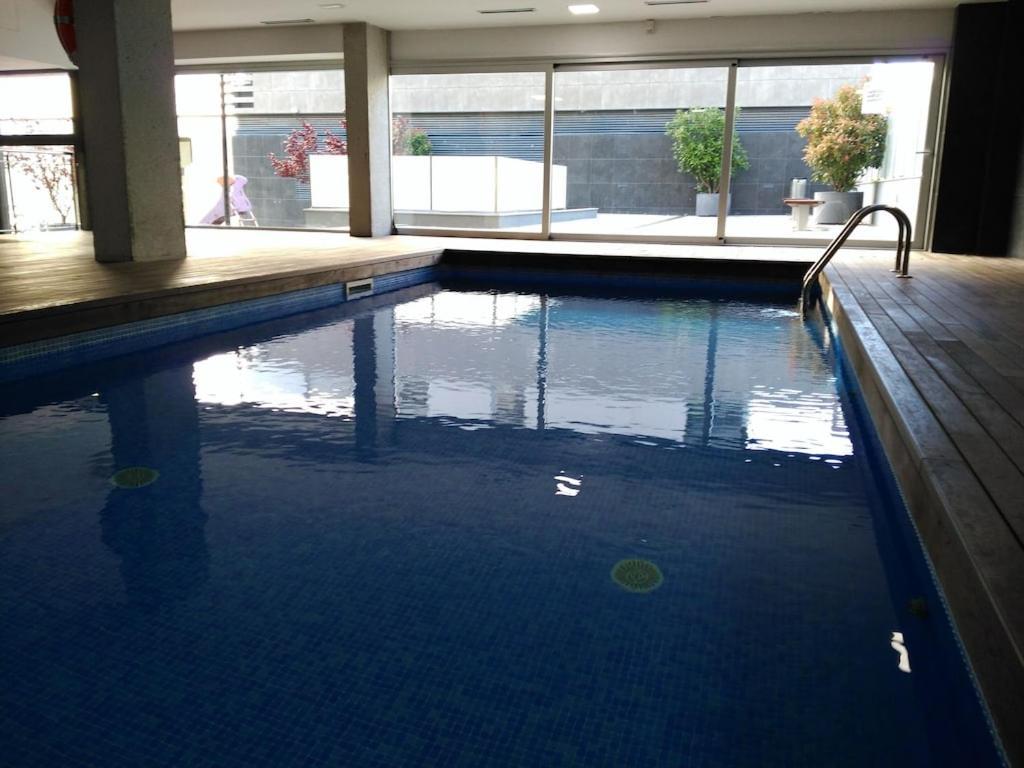 Luxury Flat, 3 Bedrooms, 2 Bathrooms And Swimming Pool Next To The Beach!! 圣阿德里安-德贝索斯 外观 照片